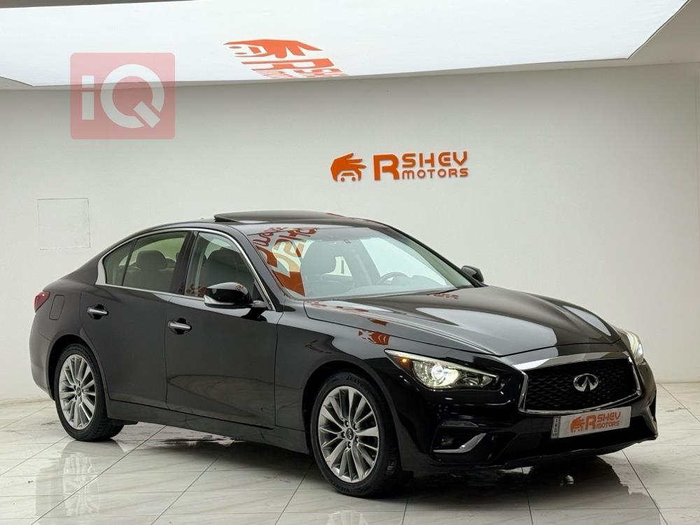 إنفينيتي Q50